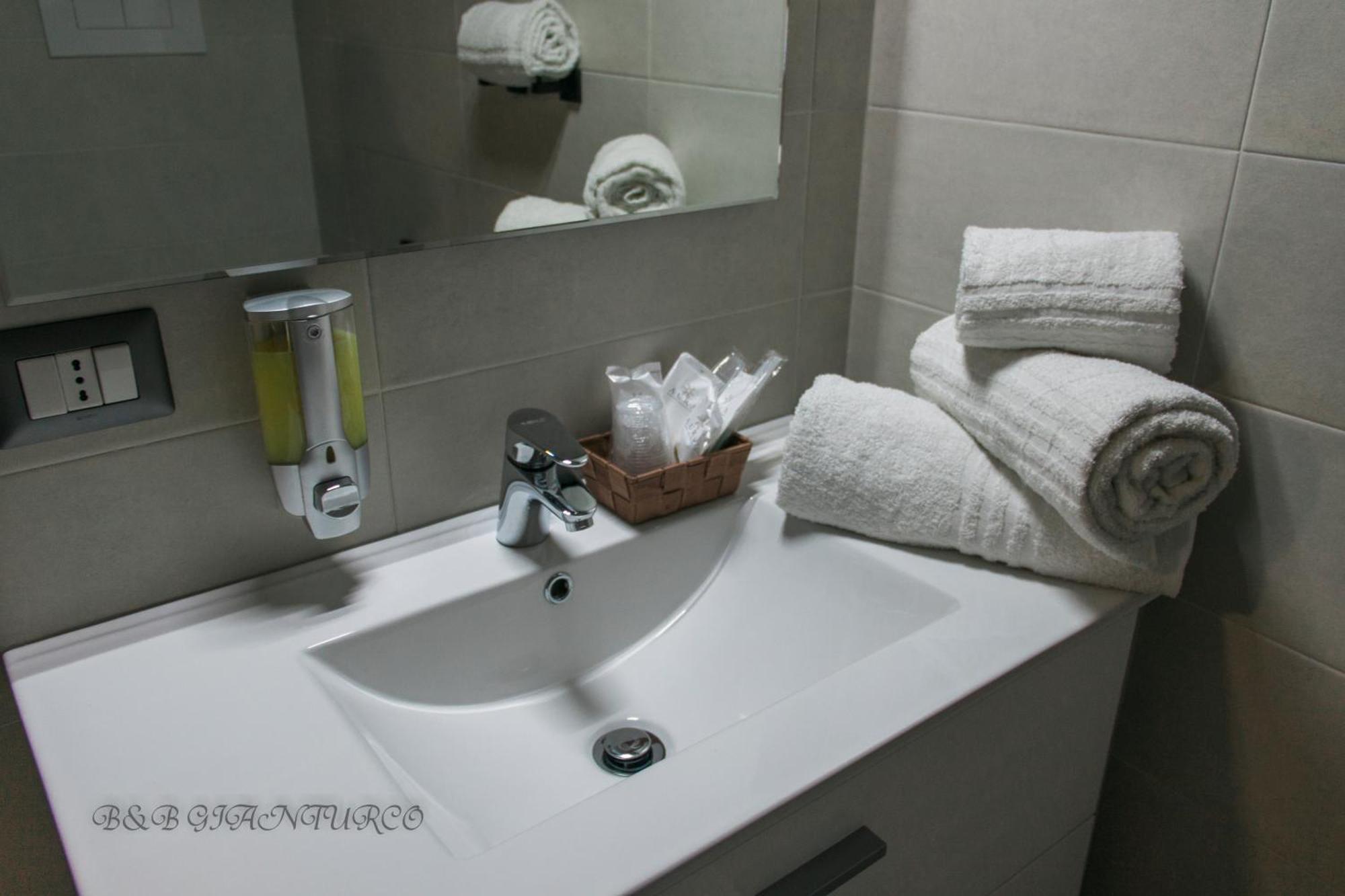 Gianturco Bed And Breakfast Avigliano Exterior photo